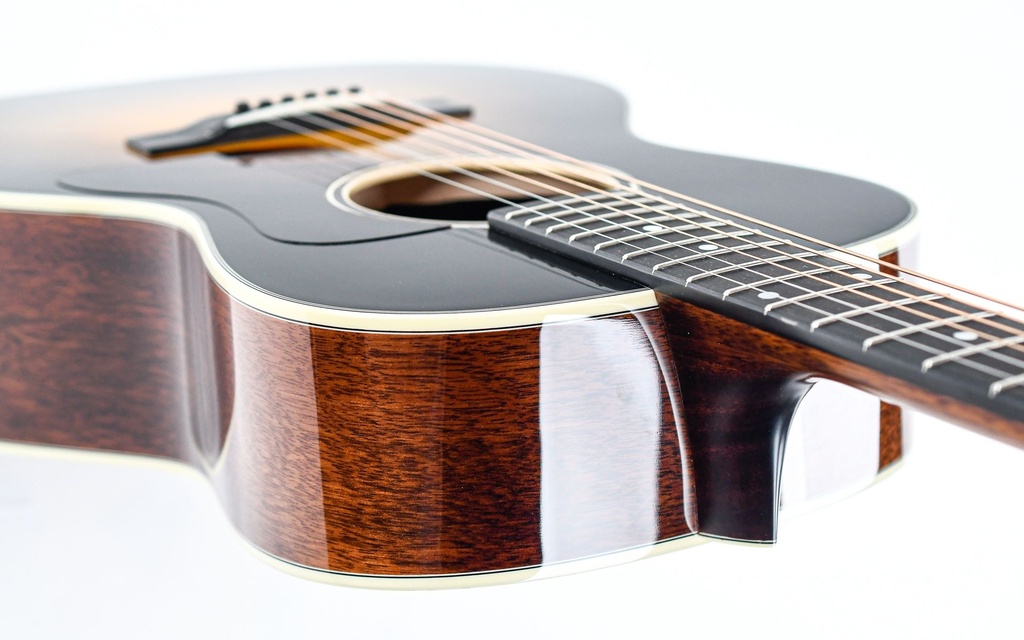Eastman E10 OOSS Sunburst Thermo Cured | The Fellowship of Acoustics
